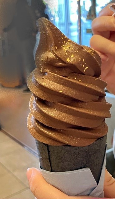 和のチョコレートソフトクリーム