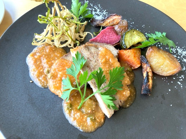 ルスツ羊蹄ポークのソテー